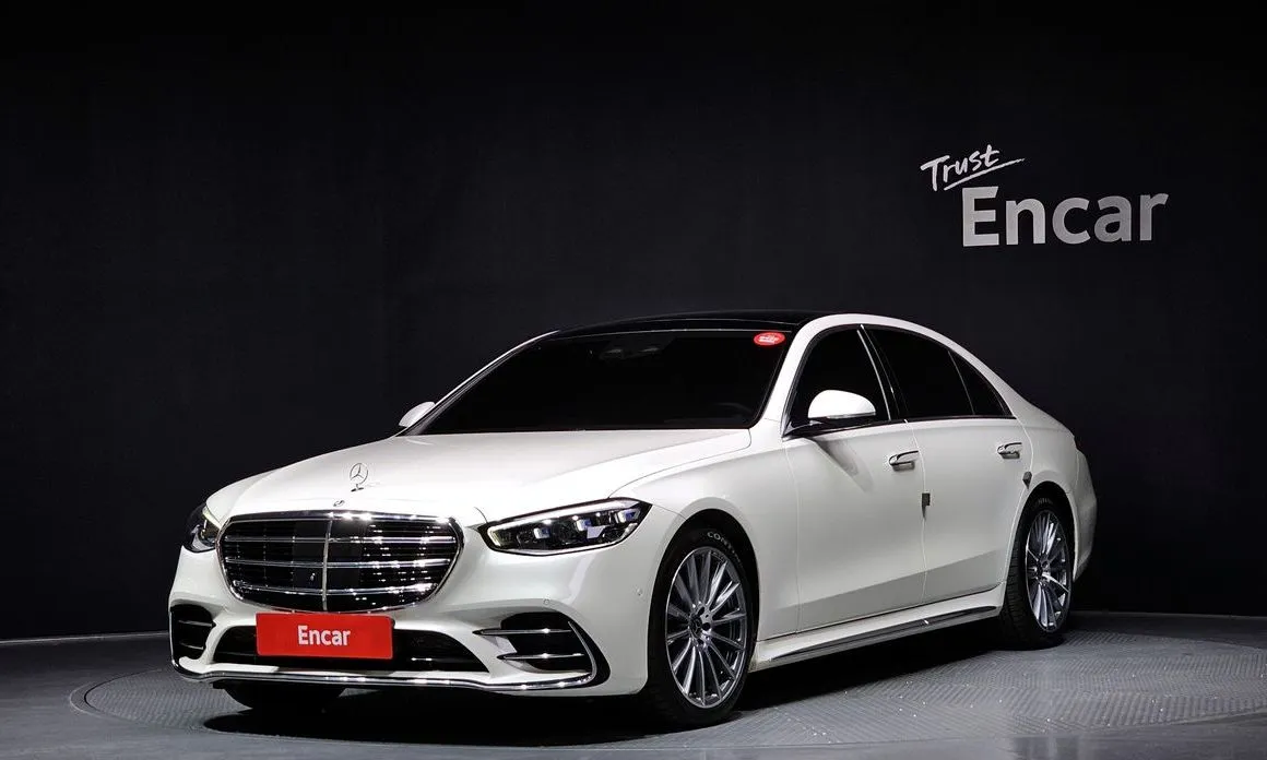 Mercedes-Benz S-Class — фото 1