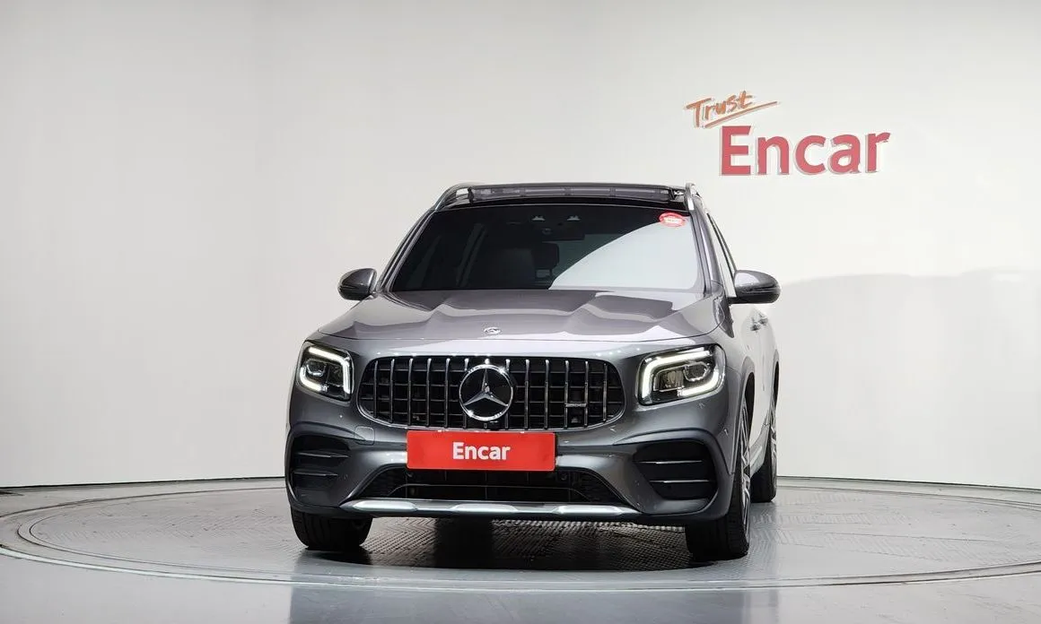 Mercedes-Benz GLB-Class — фото 9