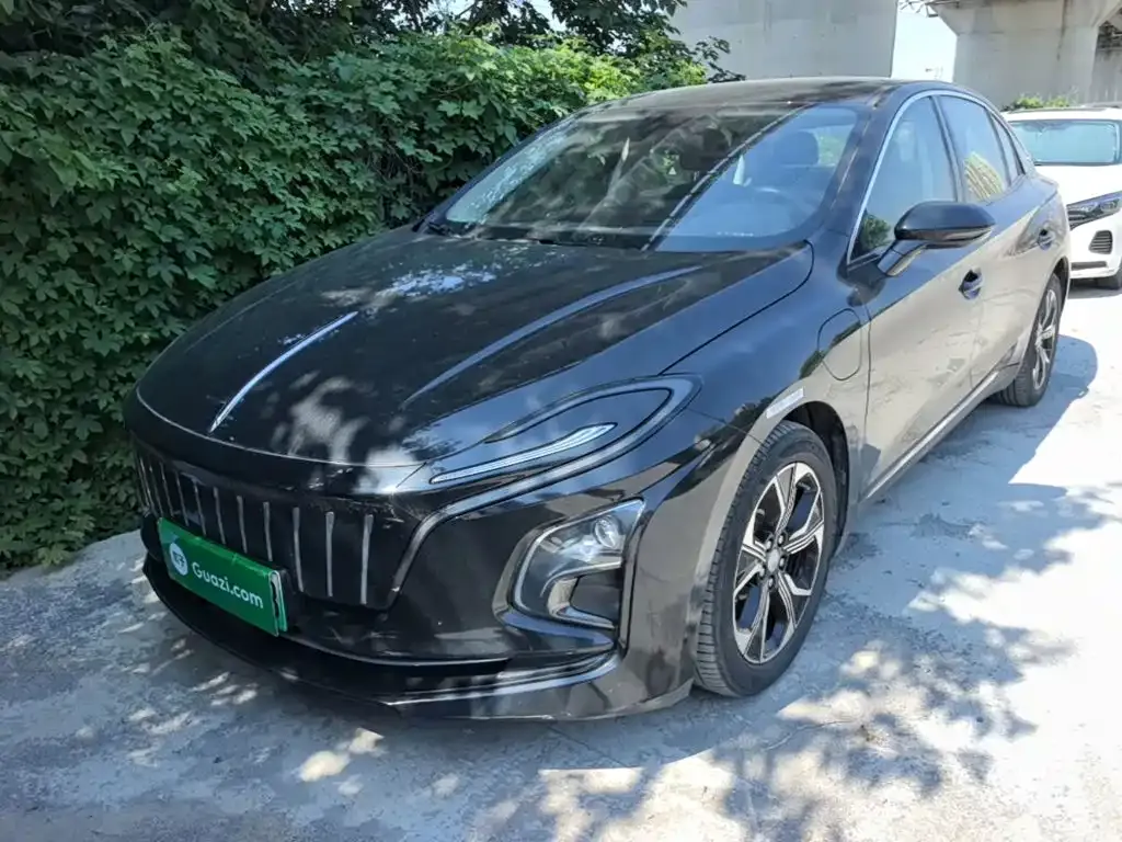 Hongqi E-QM5 — фото 1
