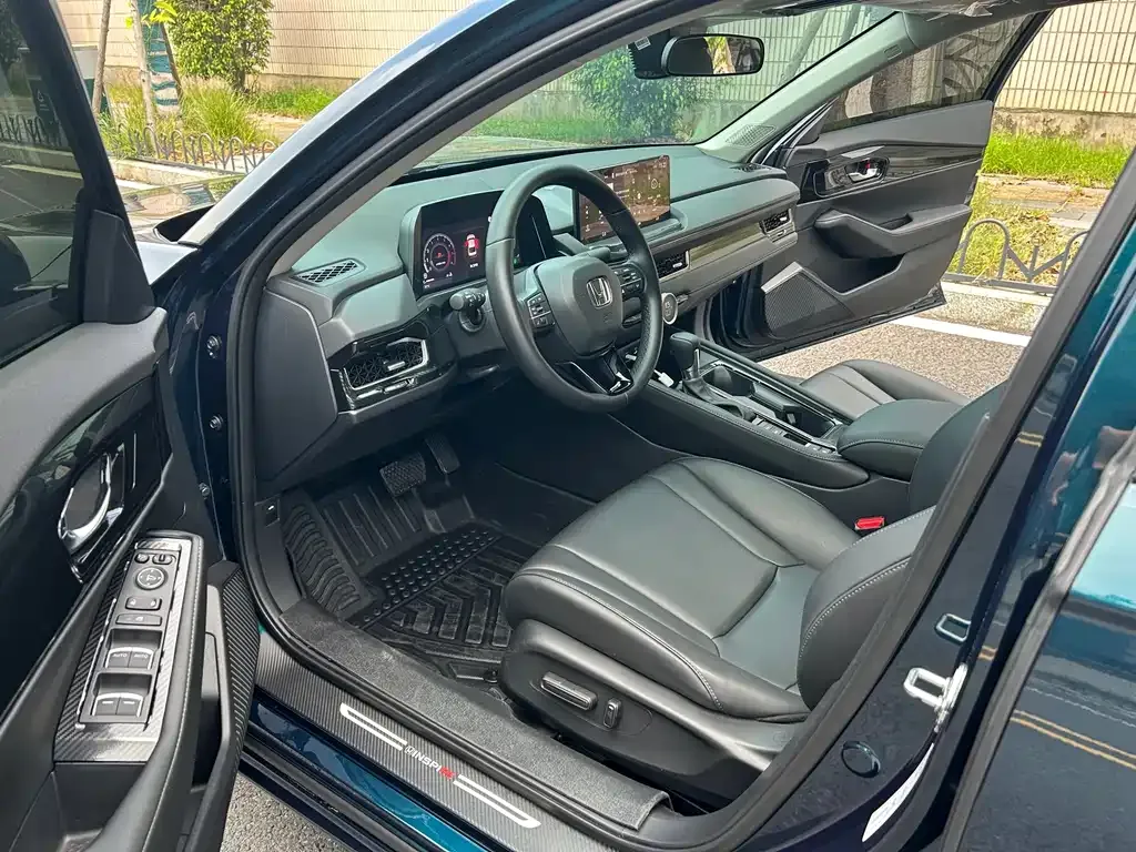 Honda Inspire — фото 4