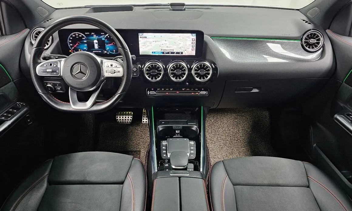 Mercedes-Benz GLA-Class — фото 10
