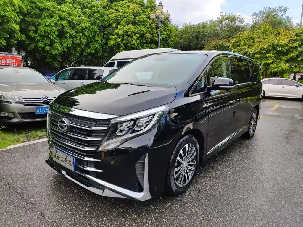GAC Motor Trumpchi M8 — фото 1