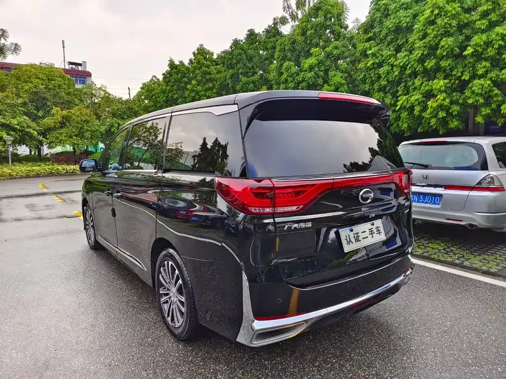 GAC Motor Trumpchi M8 — фото 9