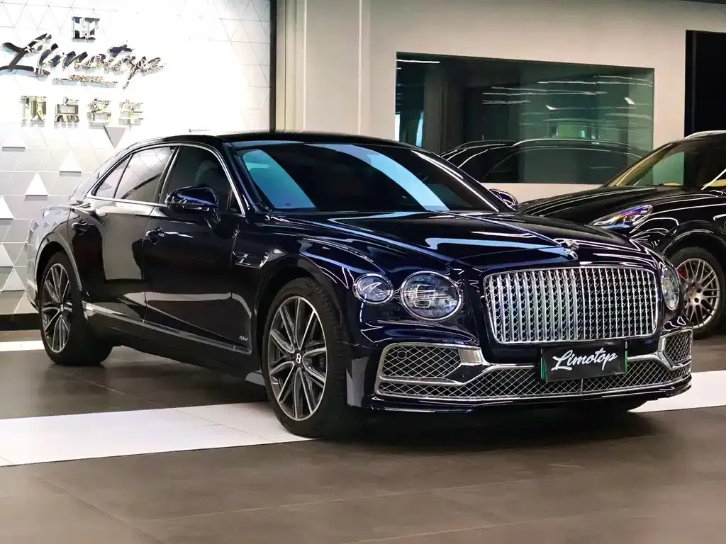 Bentley Flying Spur PHEV — фото 8