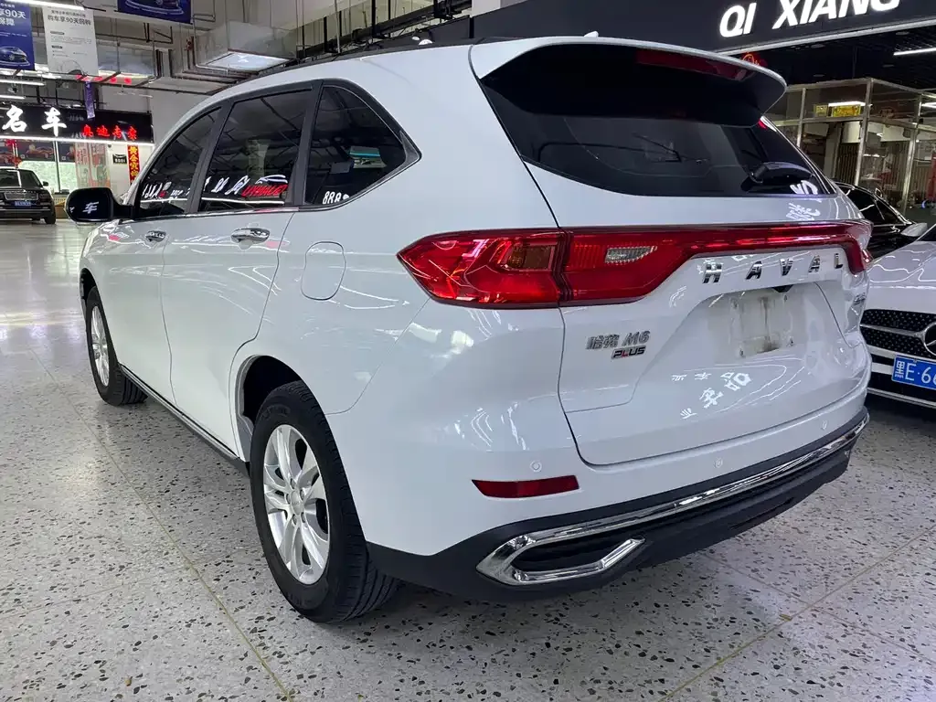 Haval M6 — фото 7