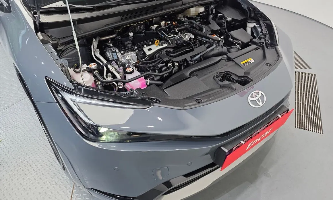 Toyota Prius — фото 9