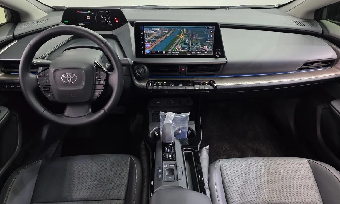 Toyota Prius — фото 5