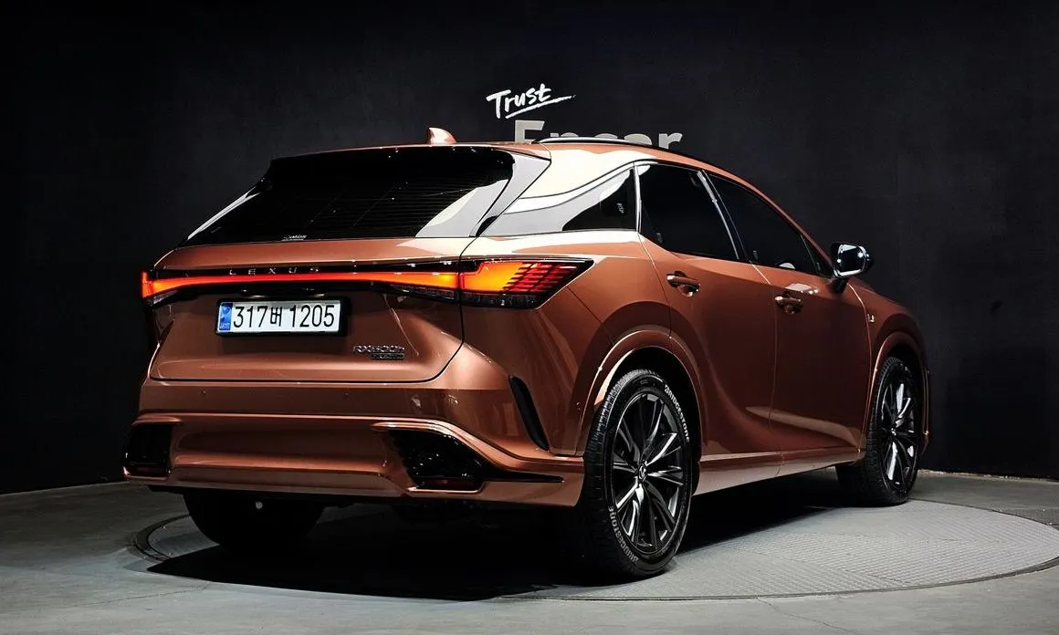 Lexus RX — фото 5