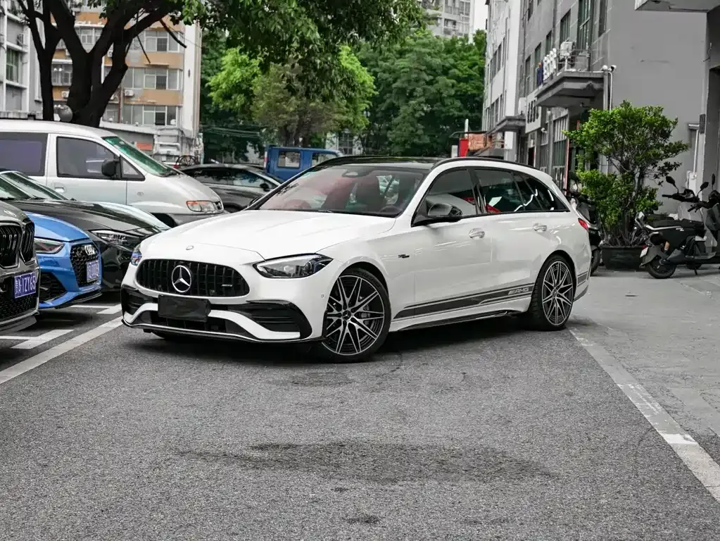 Mercedes-Benz C-Class AMG — фото 1