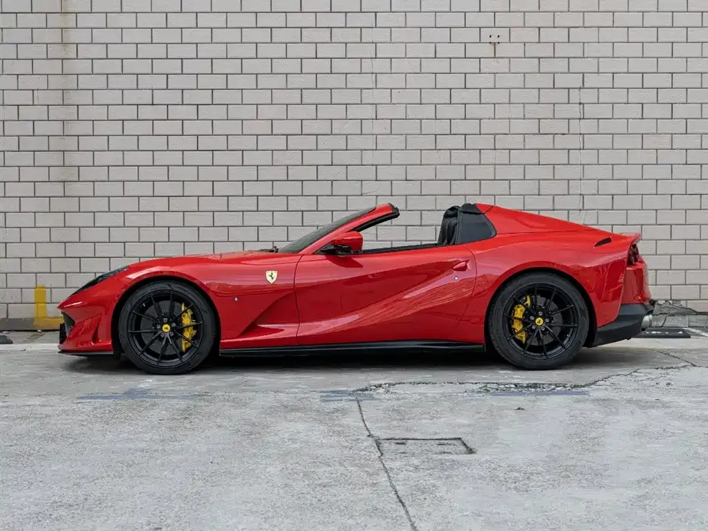 Ferrari 812 — фото 5