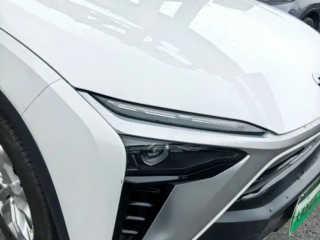 NIO ES8 — фото 3