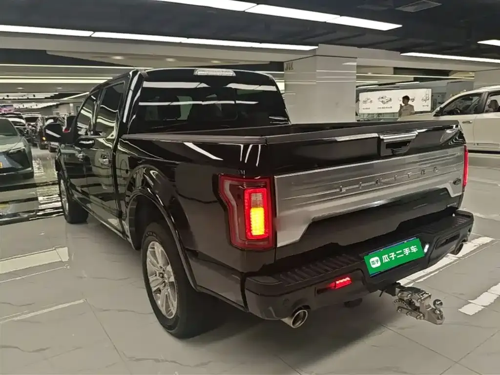 Ford F-150 Raptor — фото 9
