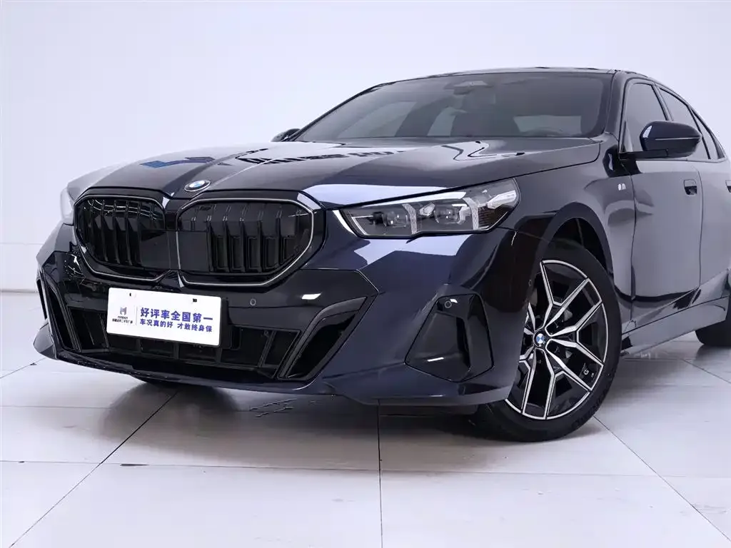 BMW 5 Series (Import) — фото 10