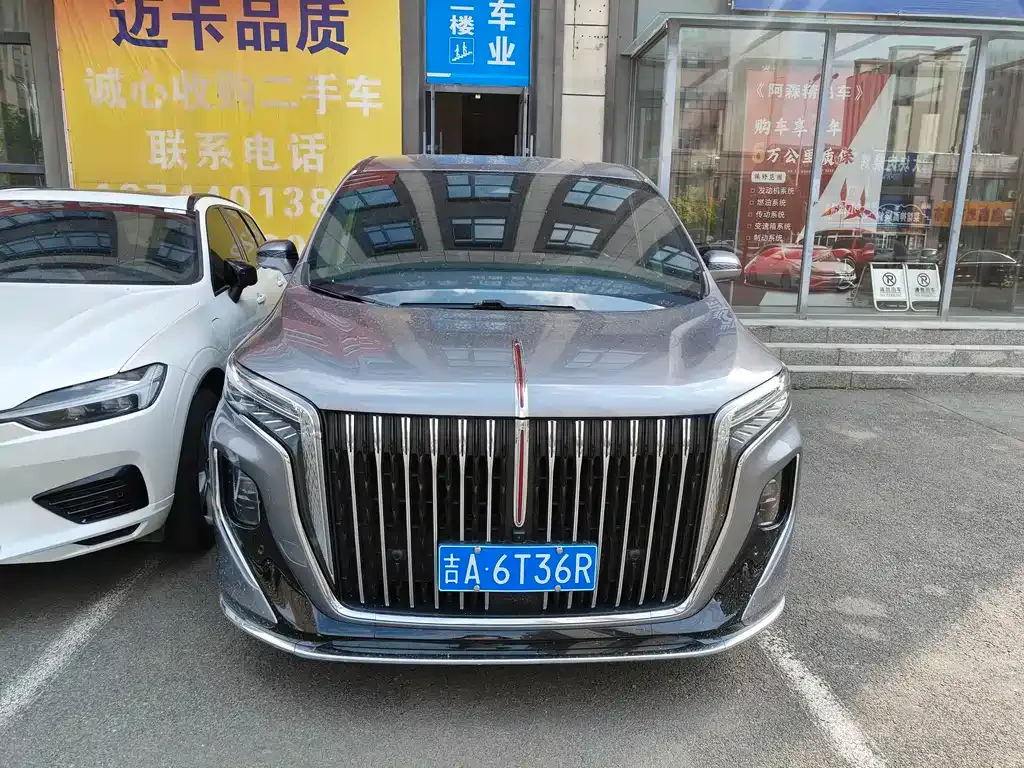 Hongqi HQ9 — фото 3