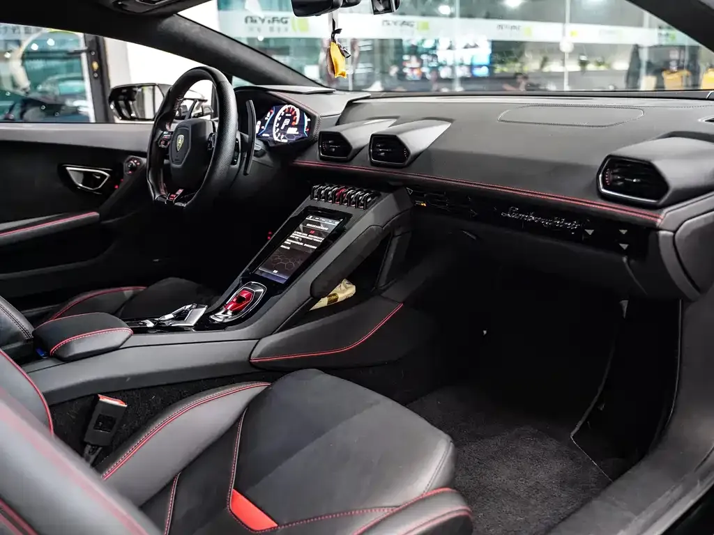 Lamborghini Huracan — фото 4