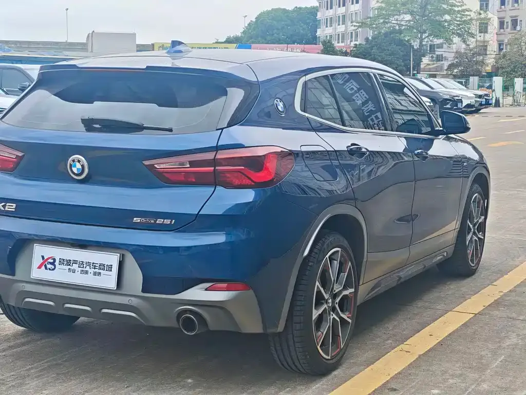 BMW X2 — фото 5