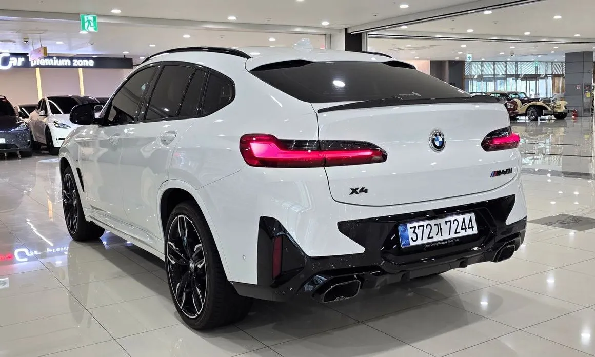BMW X4 — фото 8