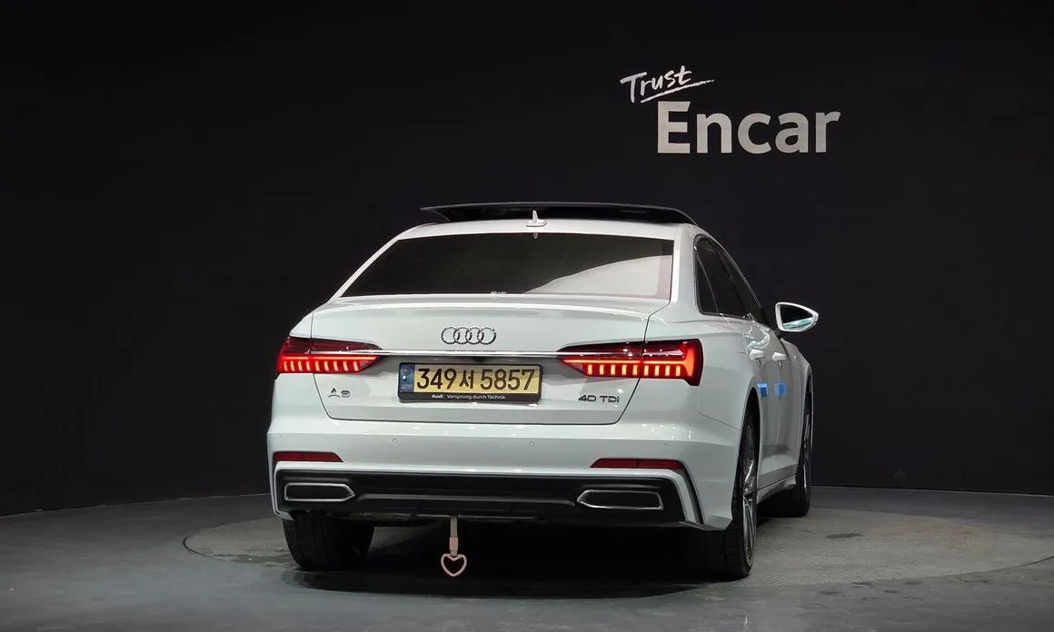 Audi A6 — фото 2