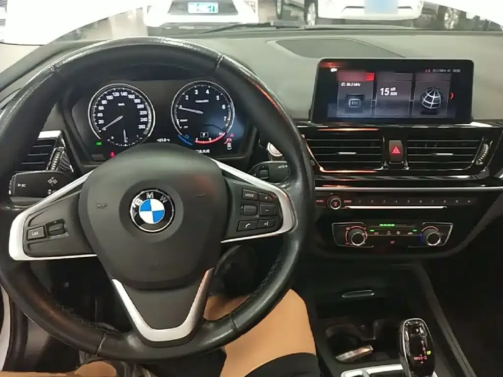 BMW 1 Series — фото 10