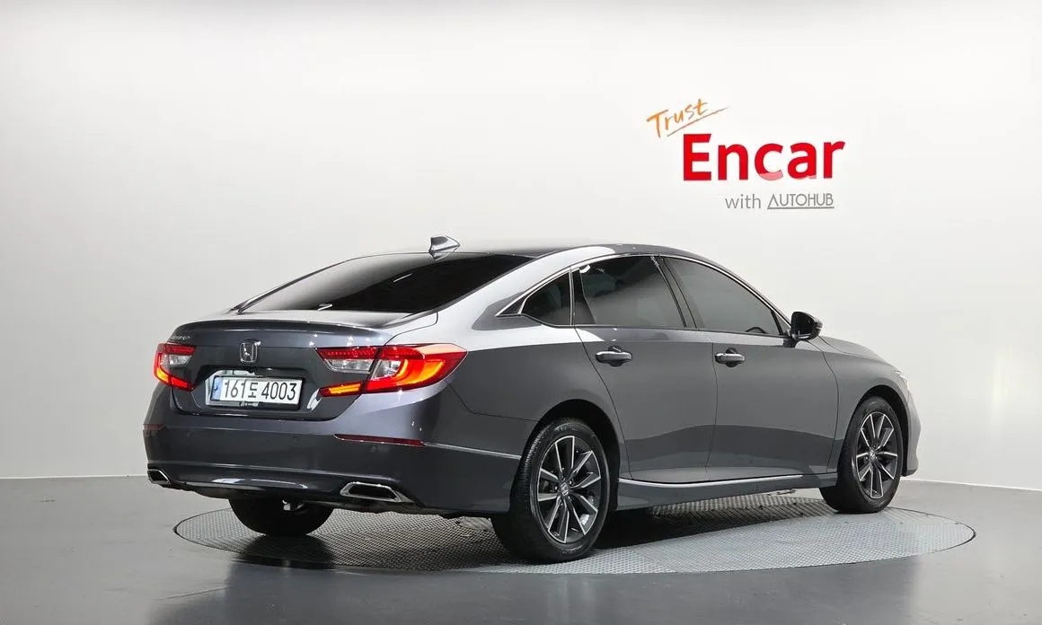 Honda Accord — фото 2