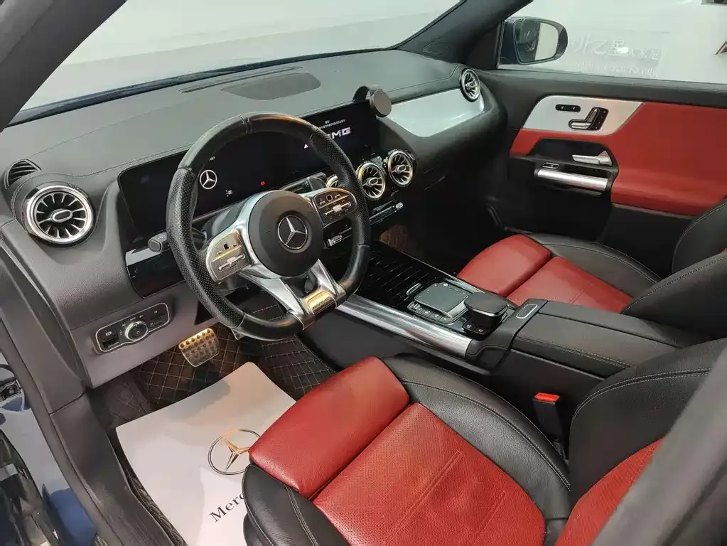 Mercedes-Benz GLA AMG — фото 7