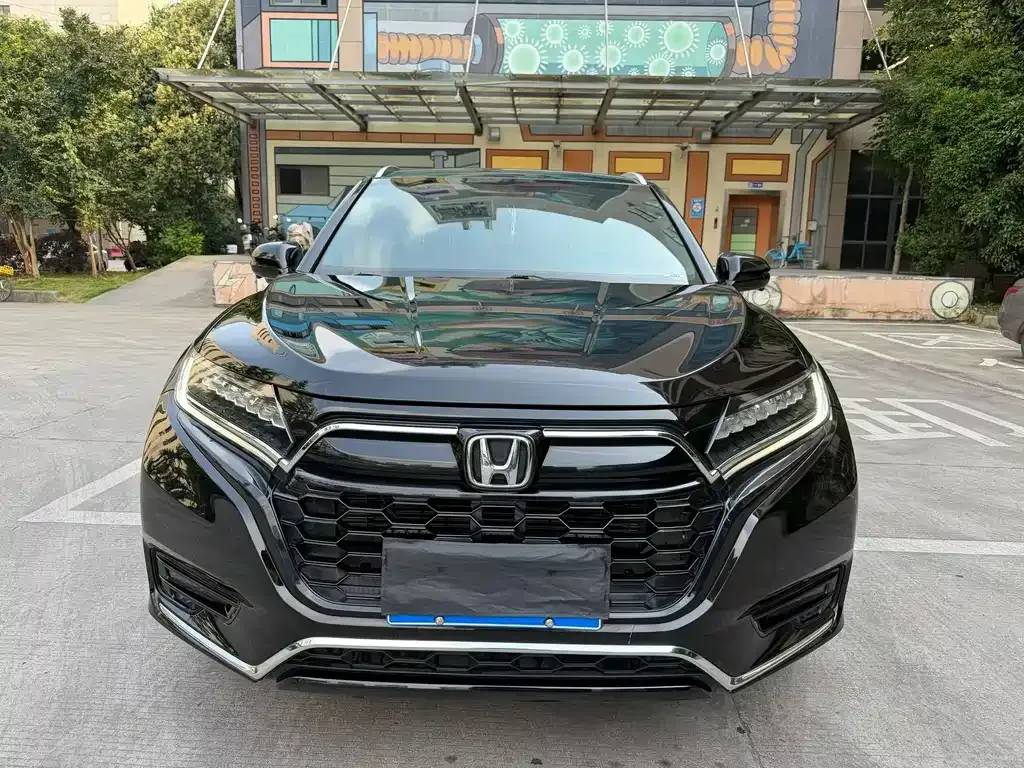 Honda UR-V — фото 1