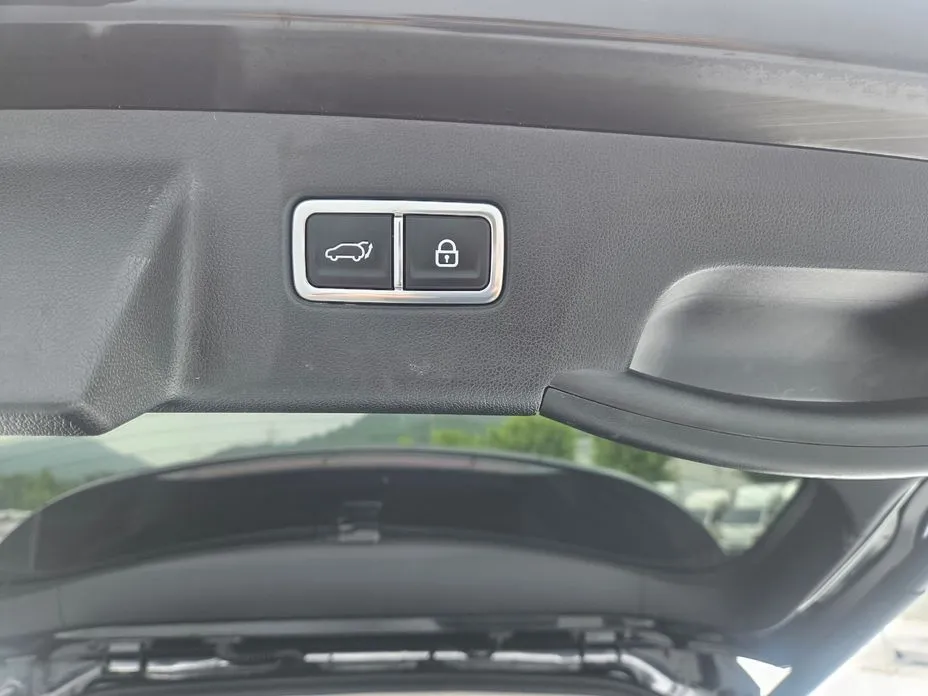 Kia Sorento — фото 4