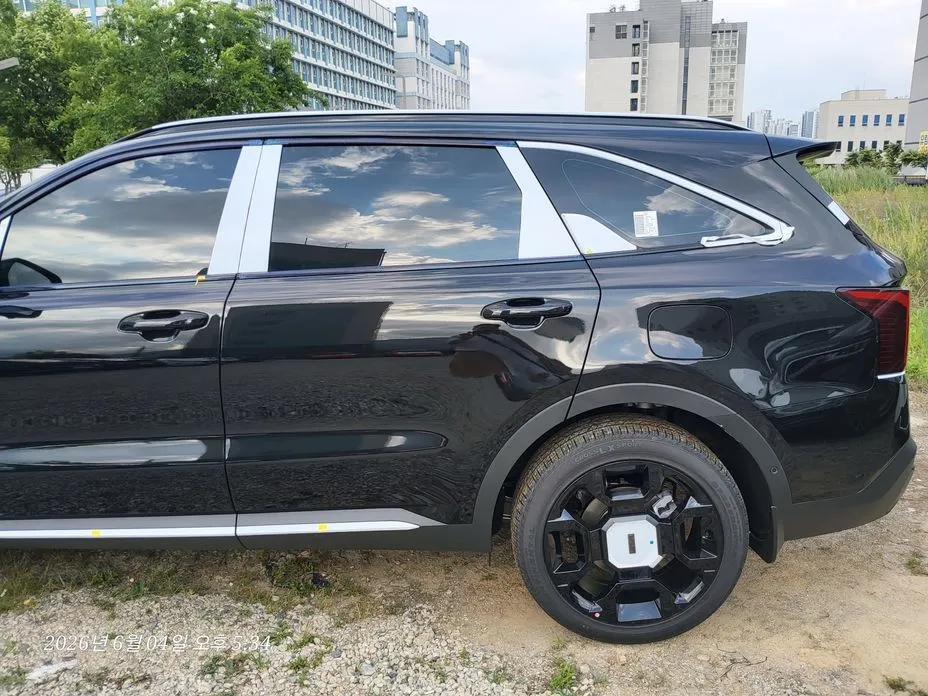 Kia Sorento — фото 4