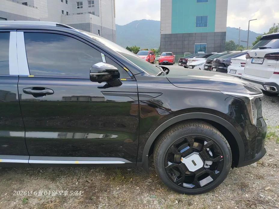 Kia Sorento — фото 3