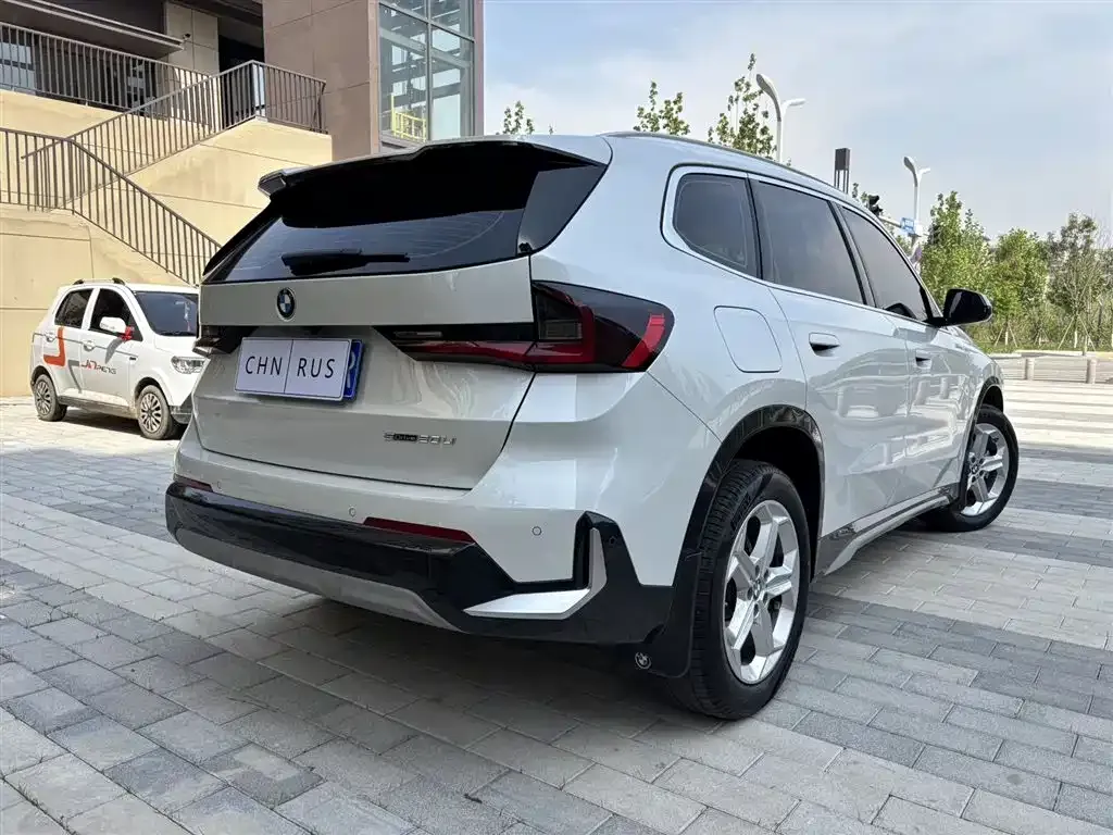 BMW X1 — фото 6