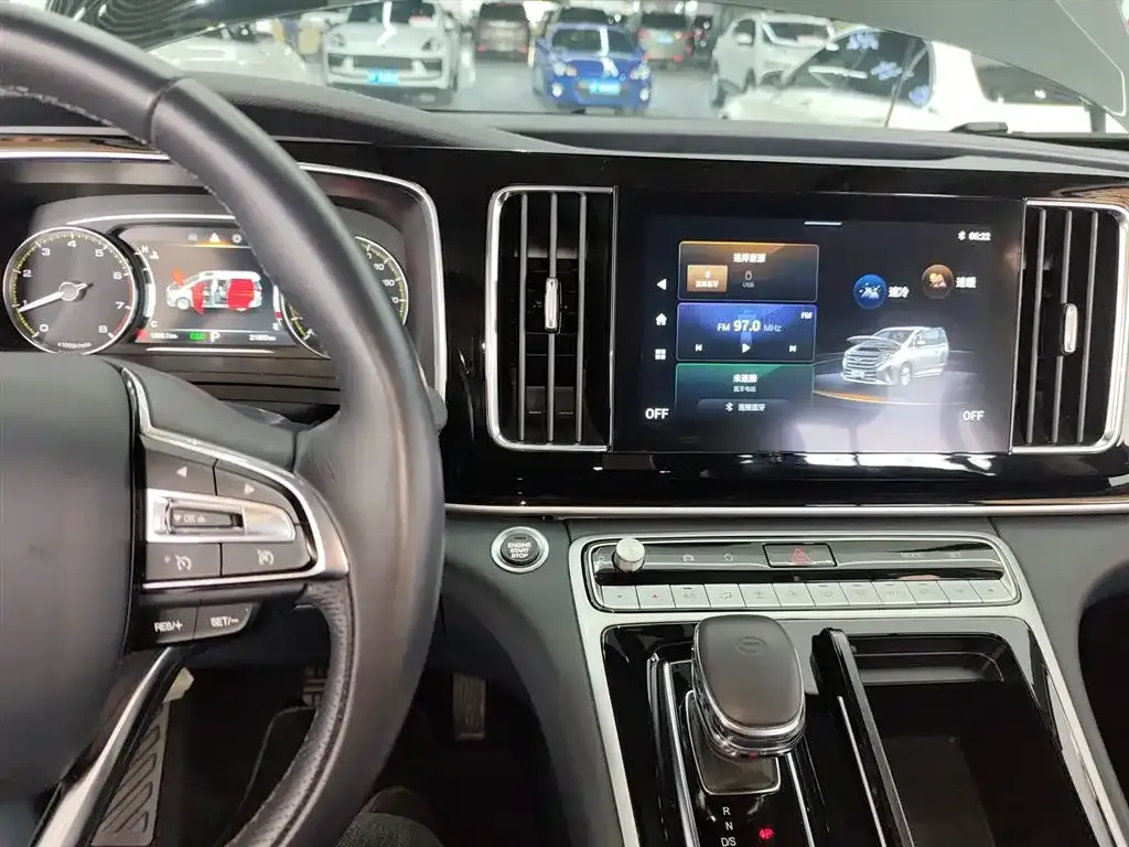 GAC Motor Trumpchi M8 — фото 4