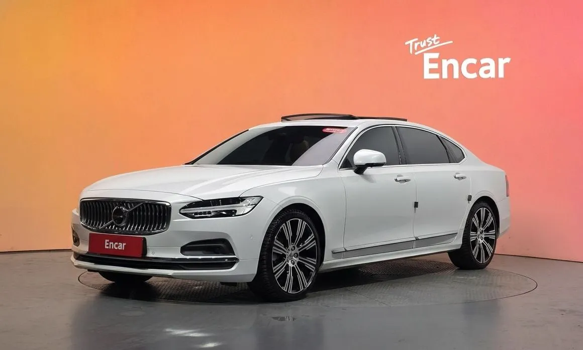 Volvo S90 — фото 1
