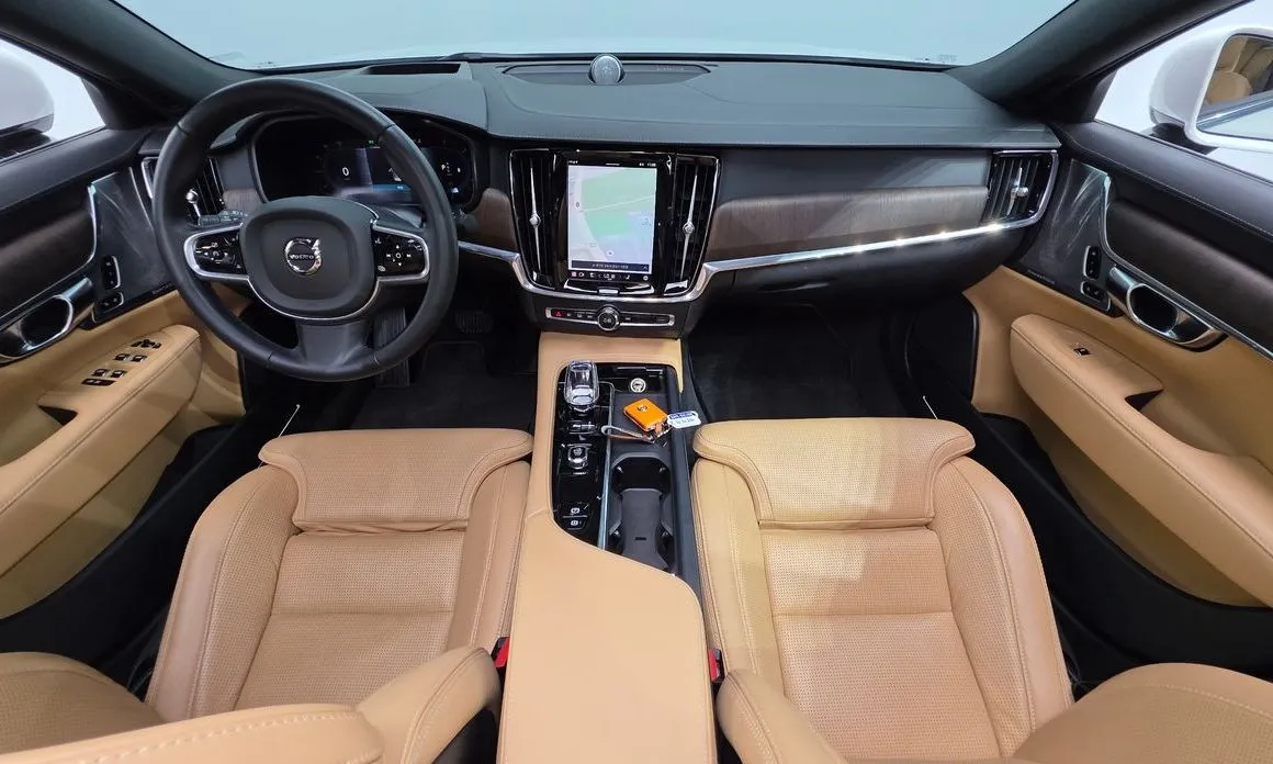 Volvo S90 — фото 10