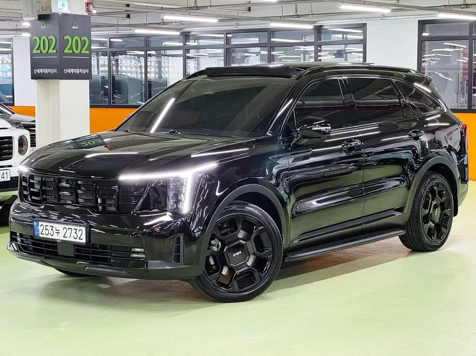 Kia Sorento — фото 1