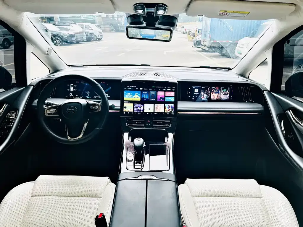 GAC Motor Trumpchi E9 — фото 3