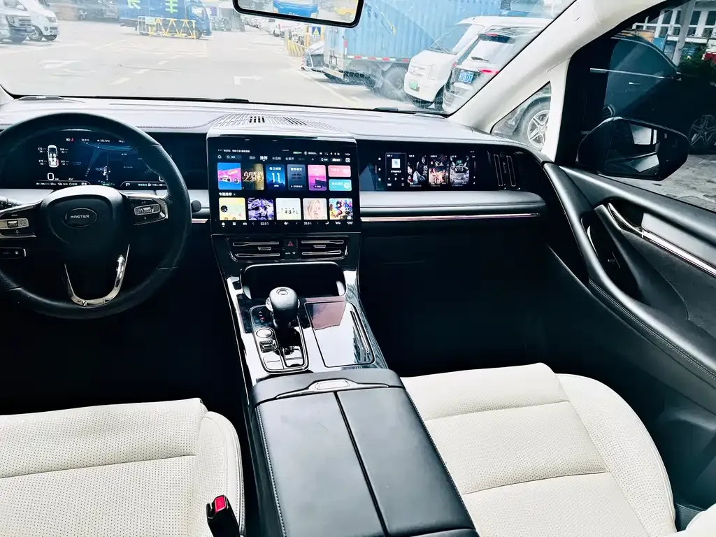 GAC Motor Trumpchi E9 — фото 6