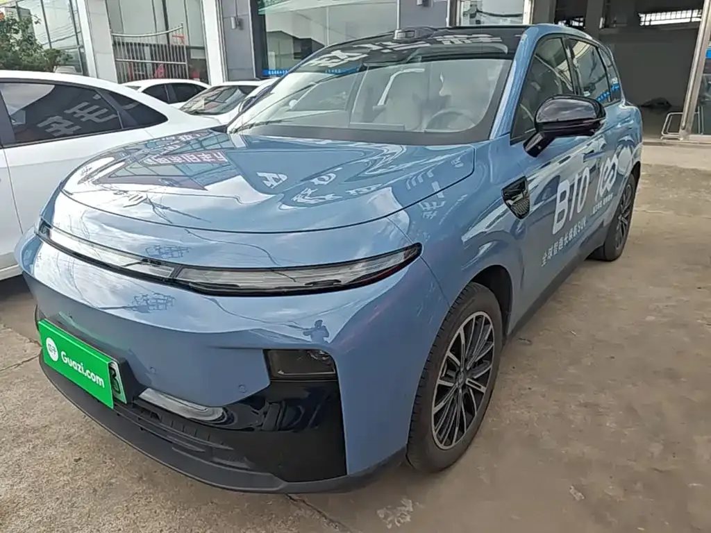 Leapmotor B10 — фото 1