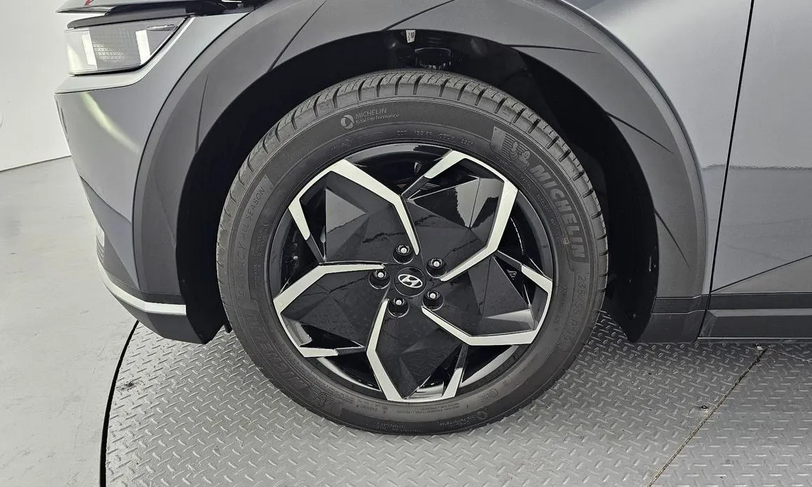 Hyundai Ioniq5 — фото 3