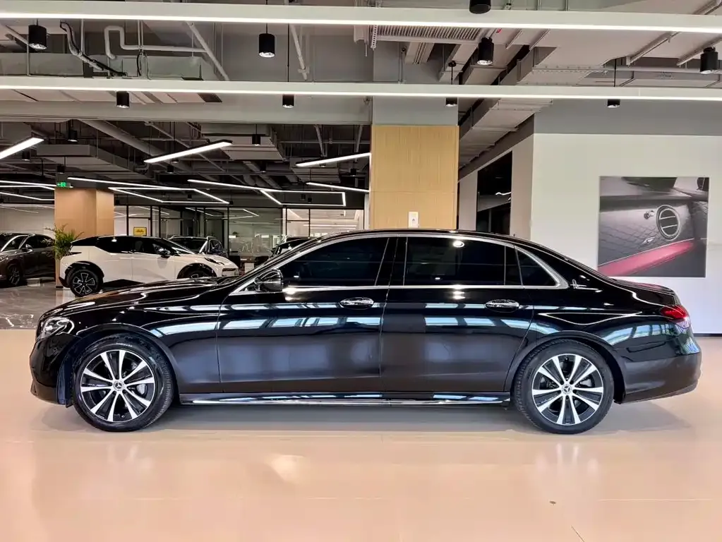 Mercedes-Benz E-Class New Energy — фото 3