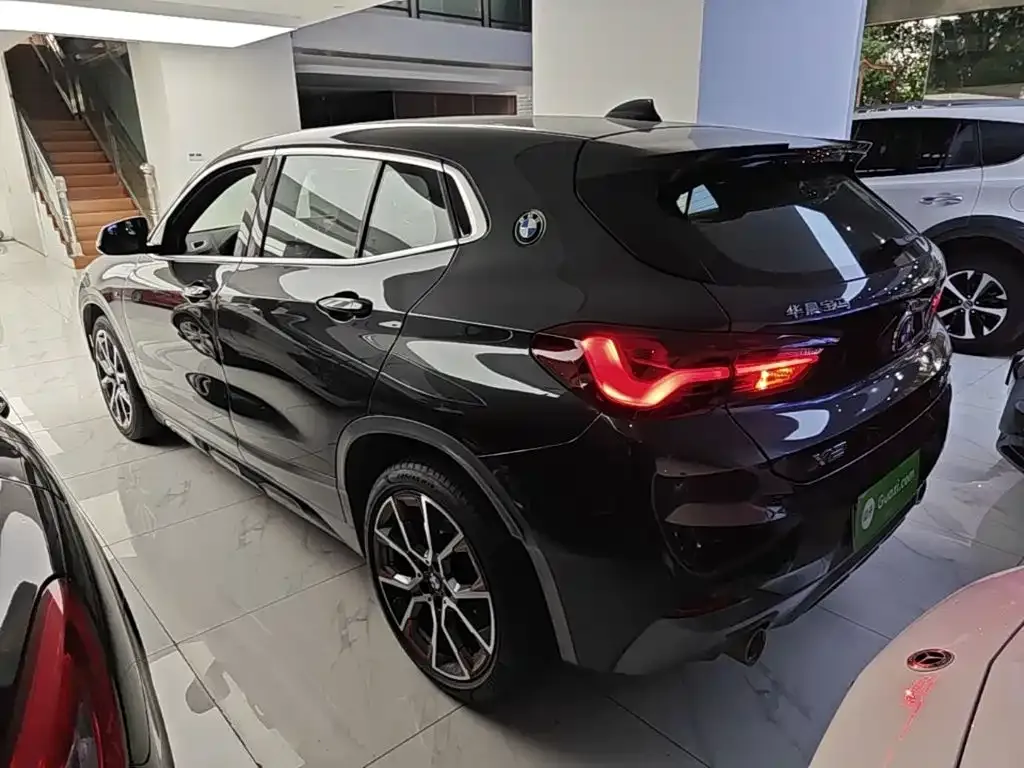 BMW X2 — фото 9