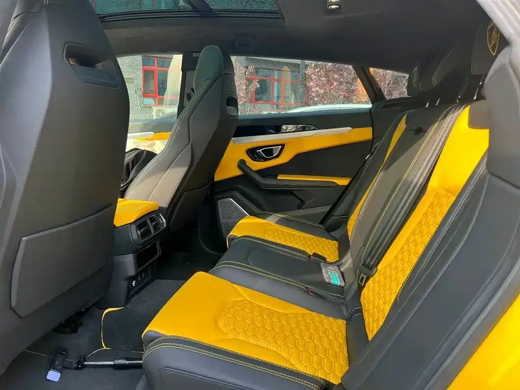 Lamborghini Urus — фото 5
