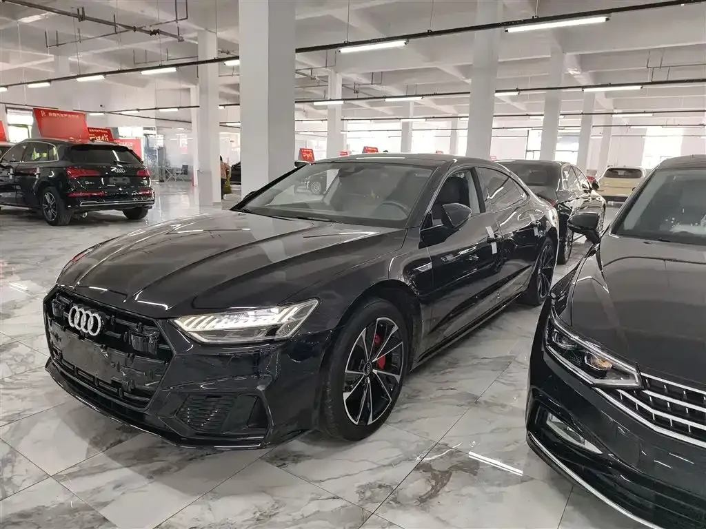 Audi A7L — фото 9