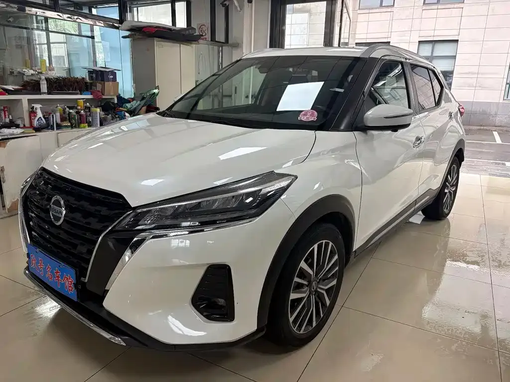 Nissan Kicks — фото 1