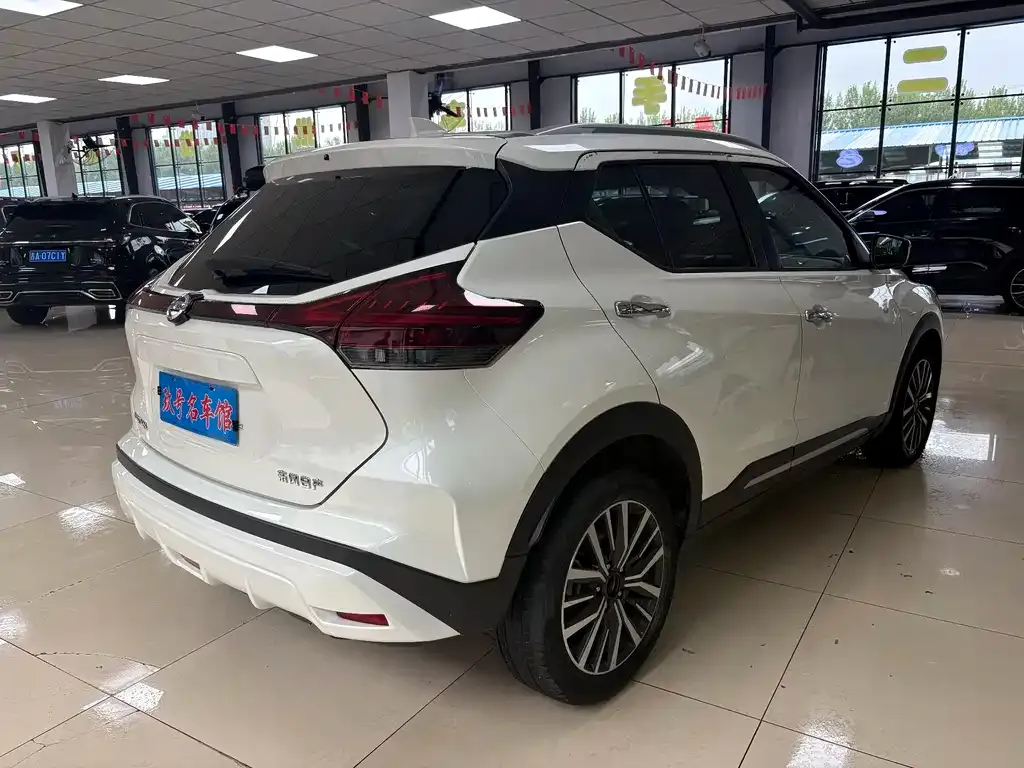Nissan Kicks — фото 10