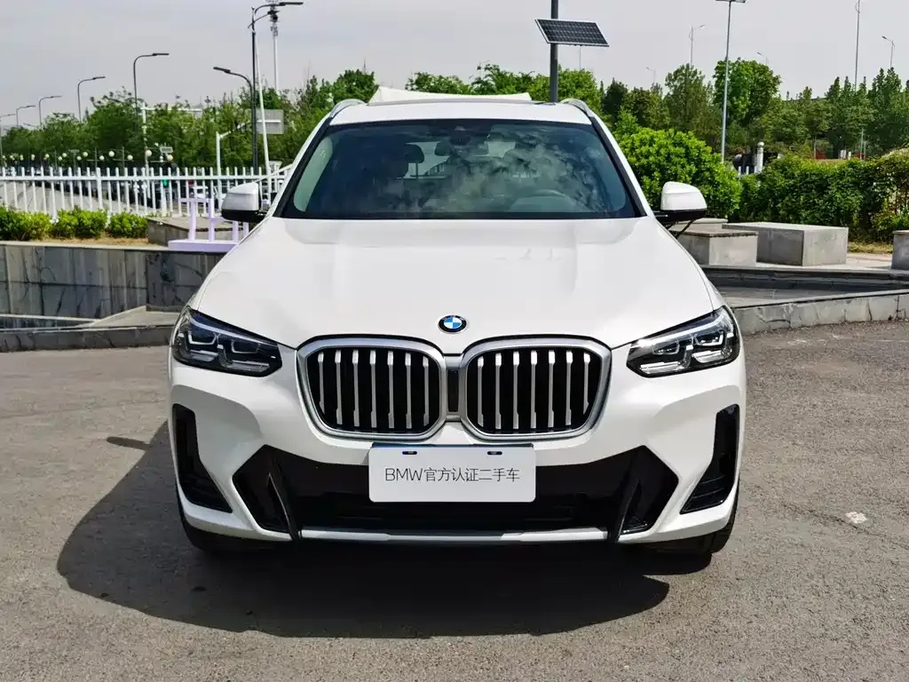 BMW X3 — фото 9