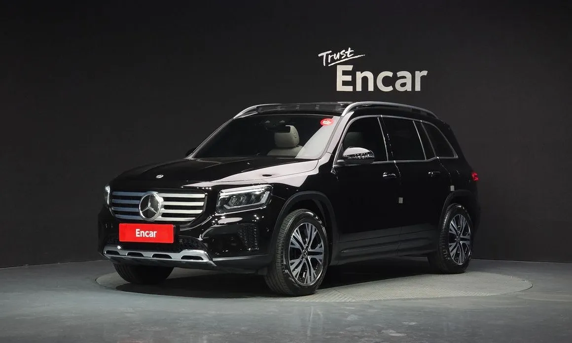 Mercedes-Benz GLB-Class — фото 1