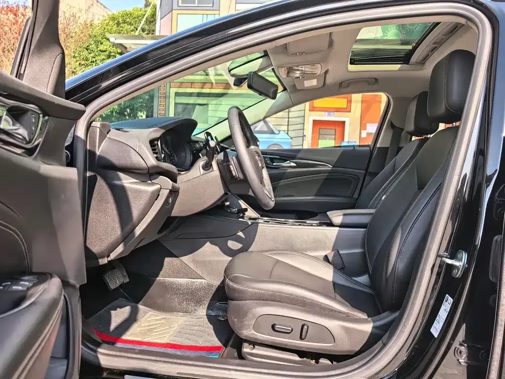 Buick Regal — фото 9