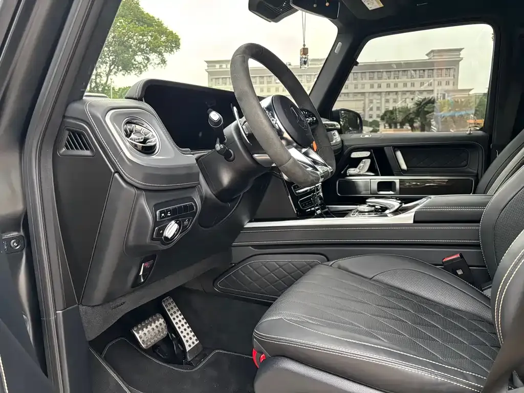 Mercedes-Benz G-Class AMG — фото 6