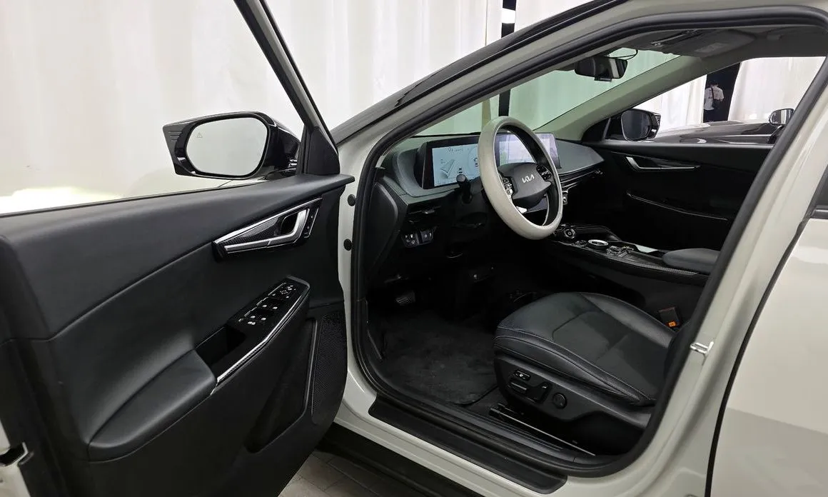 Kia EV6 — фото 3