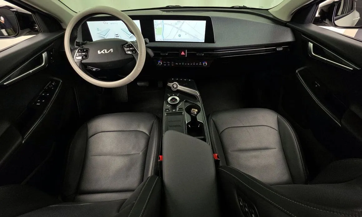 Kia EV6 — фото 7